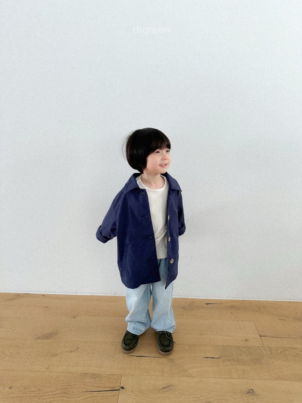 正韓春Digreenkids 兩色復古微刷白牛仔長褲