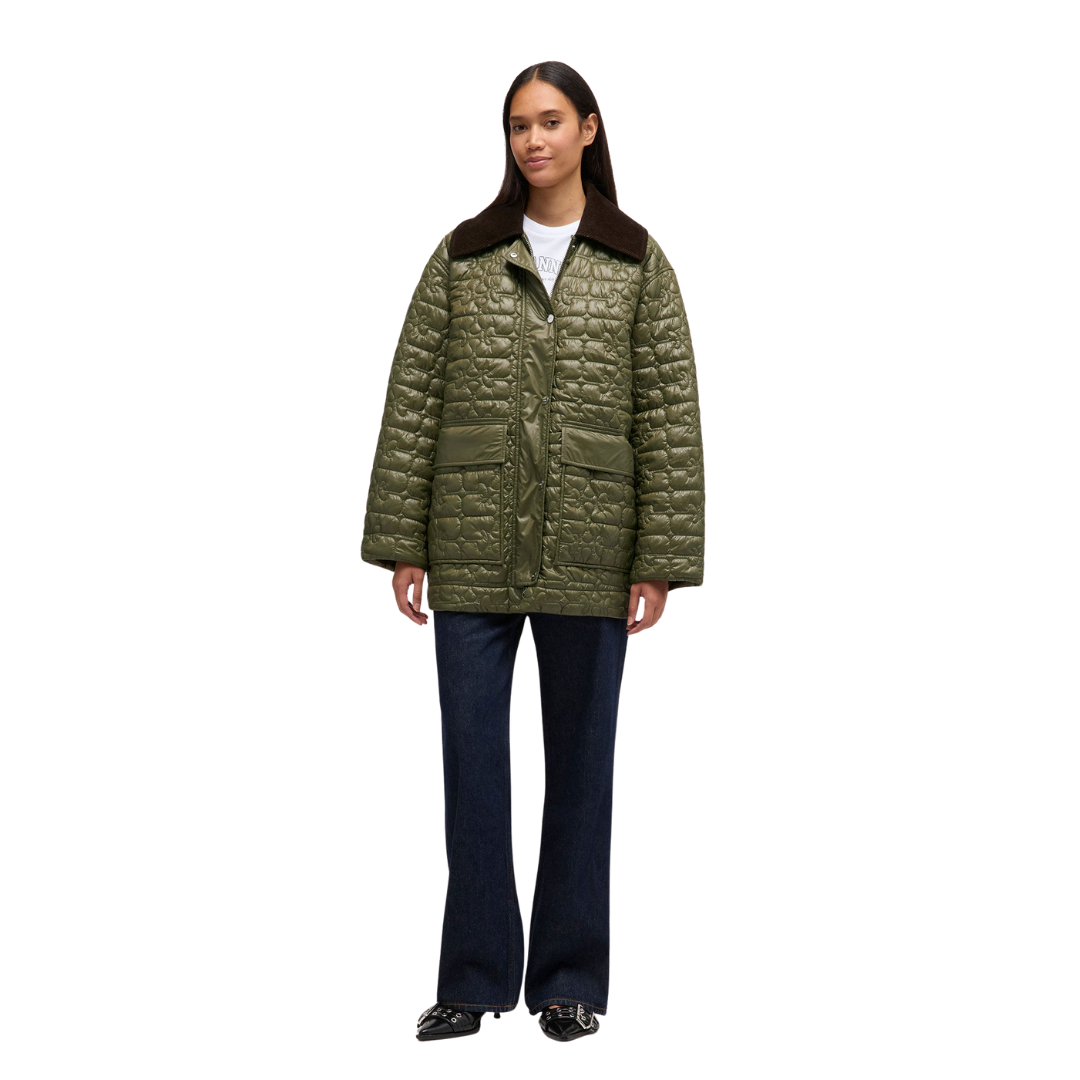 1FF0101-361 [GANNI] Shiny Quilt Midi Jacket Kalamata (SS26) #A1010078 (C-EU-E)