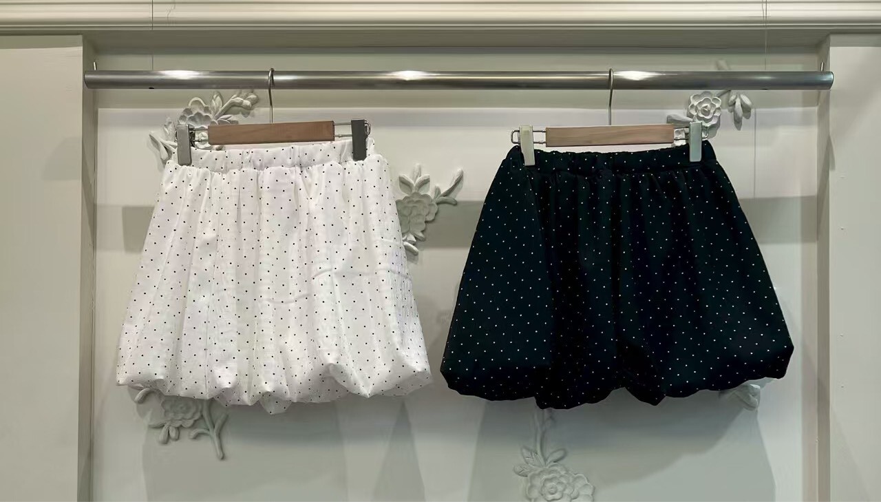 點點泡泡短裙(內安全褲)