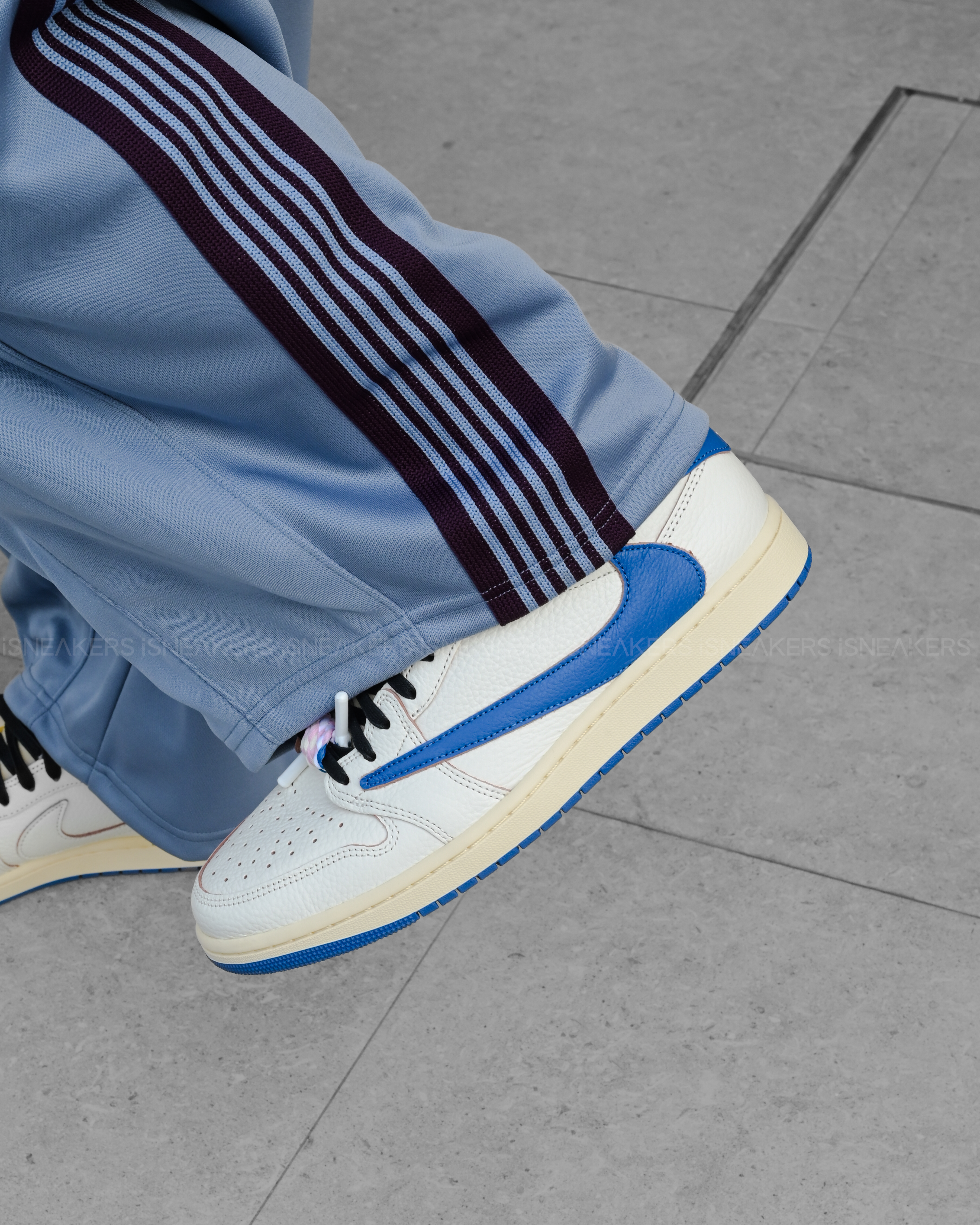 iSNEAKERS｜Travis Scott x Fragment x Air Jordan 1 Low "Sail Military Blue" 三方聯名 閃電倒鉤 2.0 DM7866-104