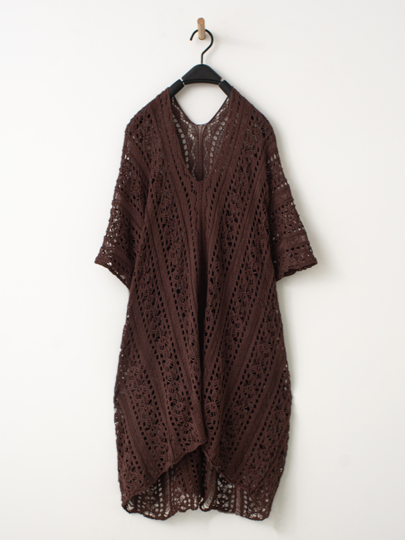 簍空針織罩衫壓褶條絨上衣法蘭絨蛋糕長裙組合