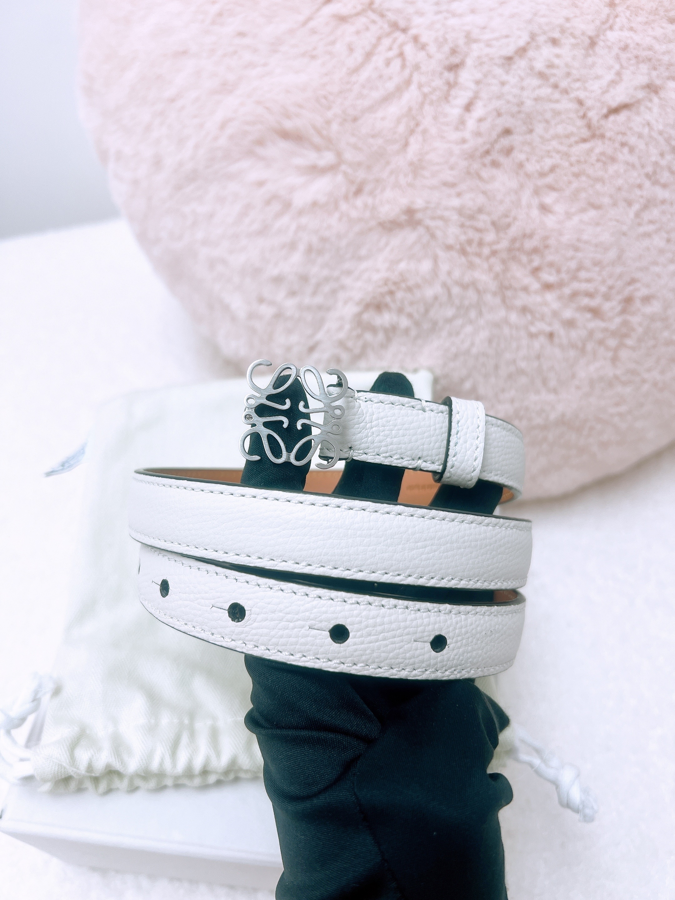 *Unused* Loewe anagram belt white (size 75)