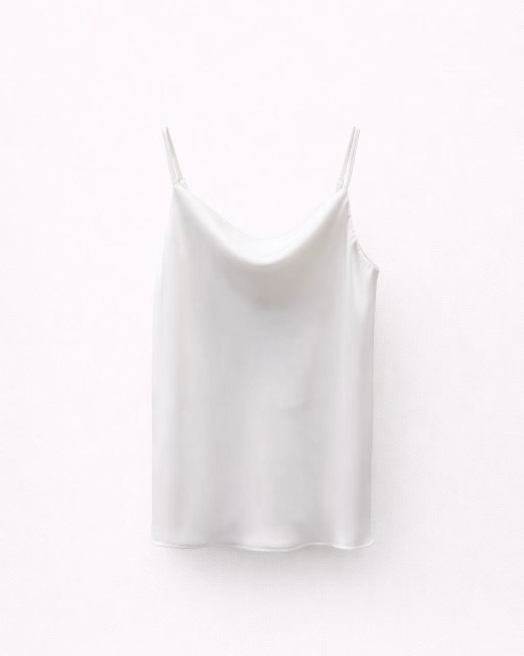 MA2606 Miss Sleeveless Top
