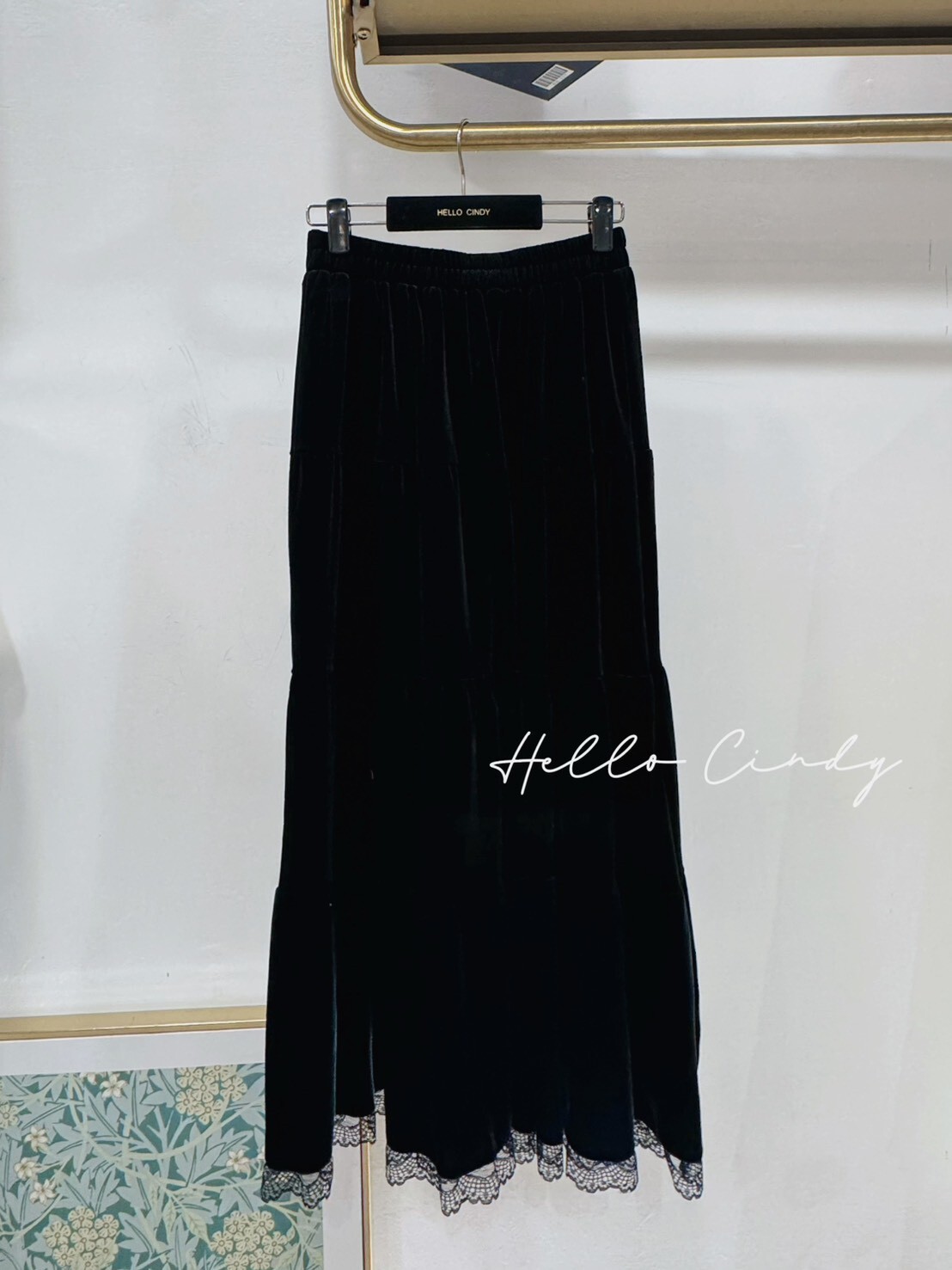 B01140 超顯瘦黑絨下蕾絲蛋糕長裙