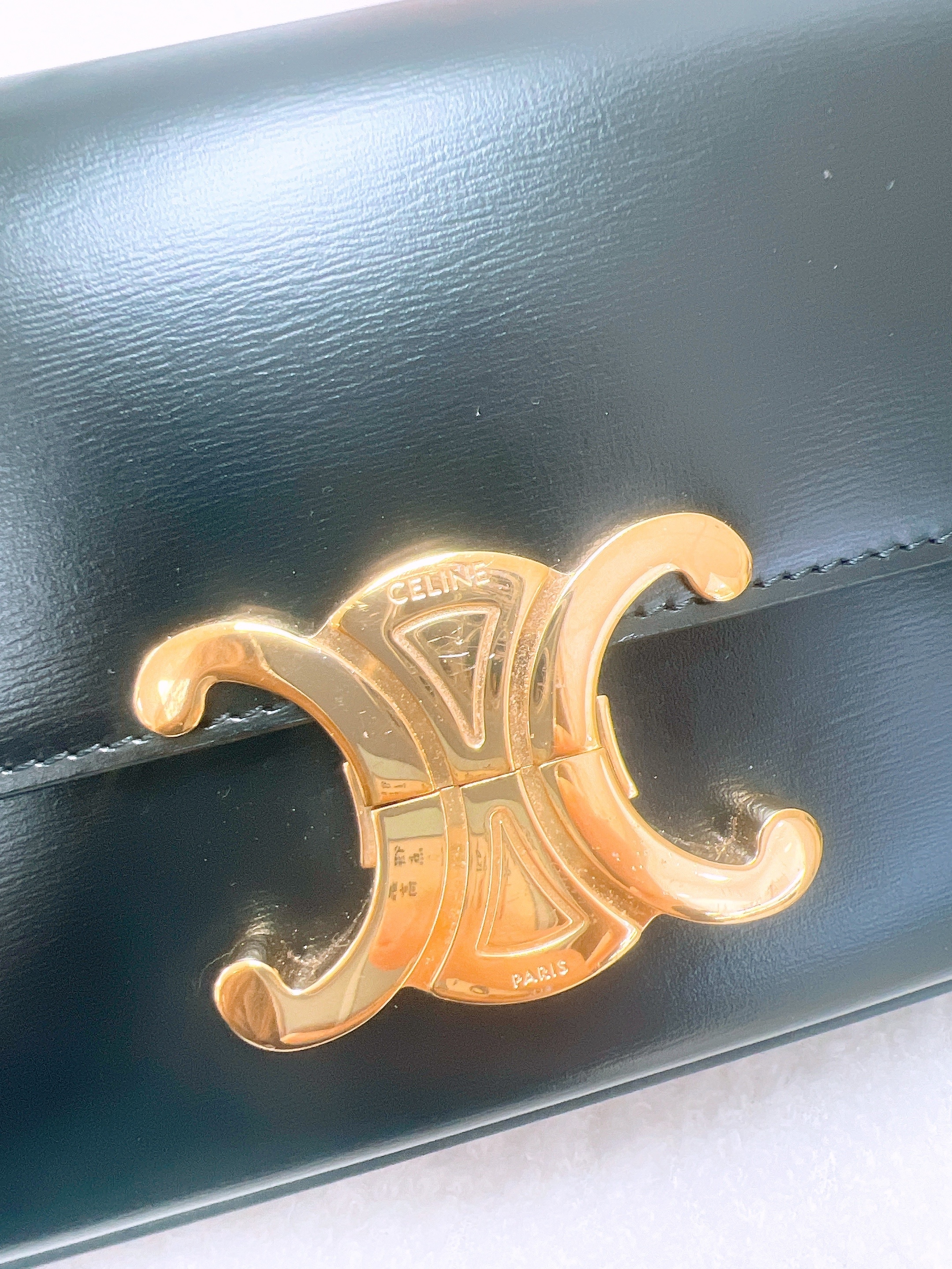 Celine triomphe claude black