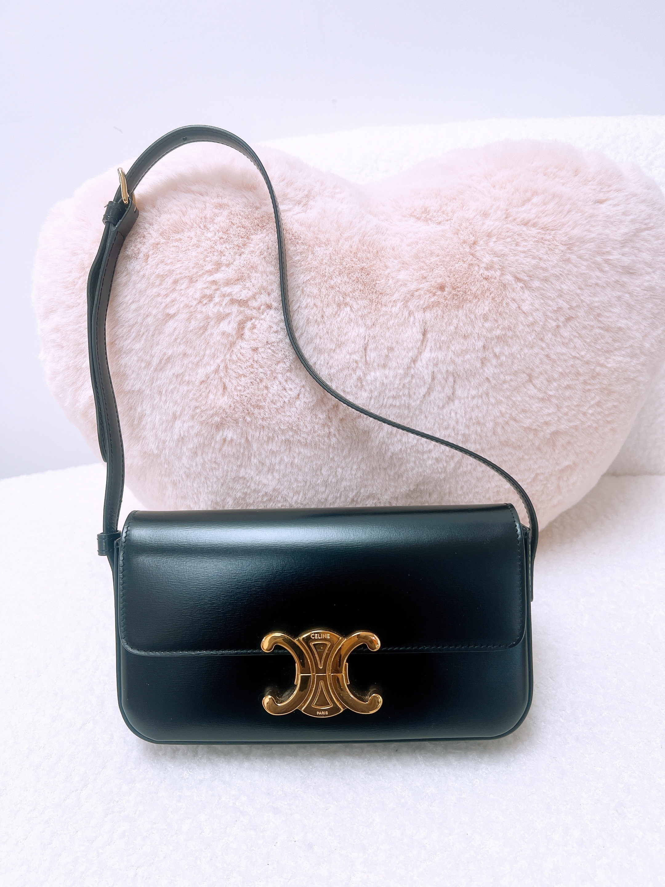 Celine triomphe claude black