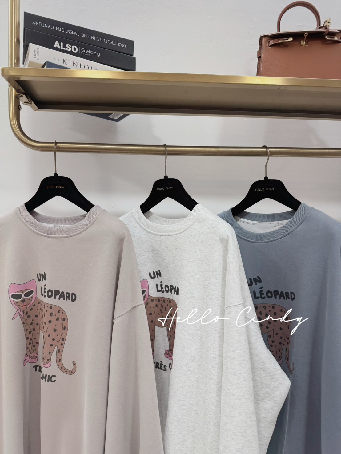 B12091 超可愛的頭巾花豹大學T