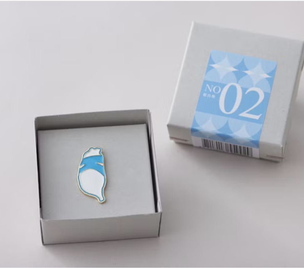 台灣藍白拖 金屬徽章｜台灣 左翌設計