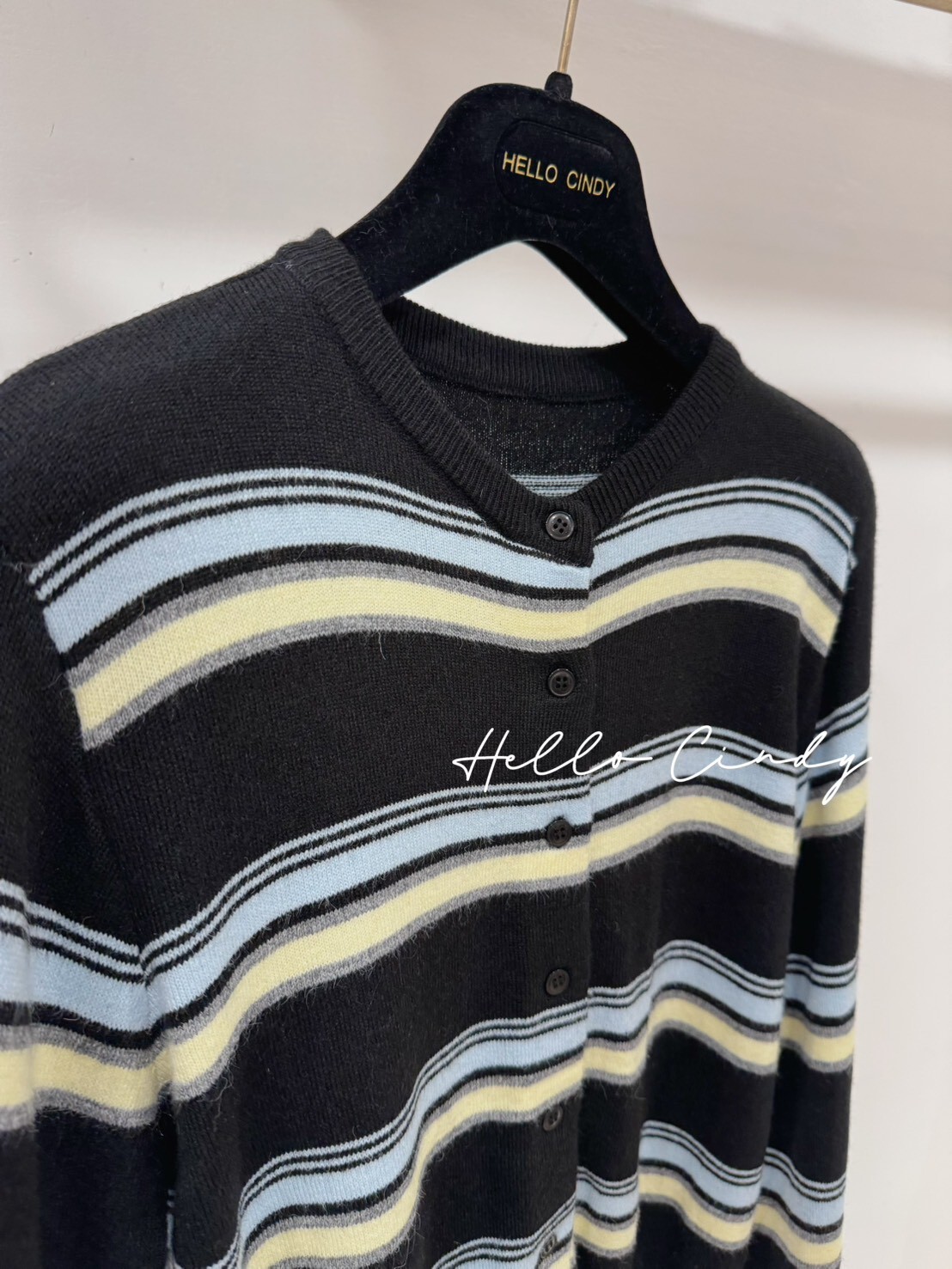 B01125 韓國同款微短版撞色條紋針織小外套