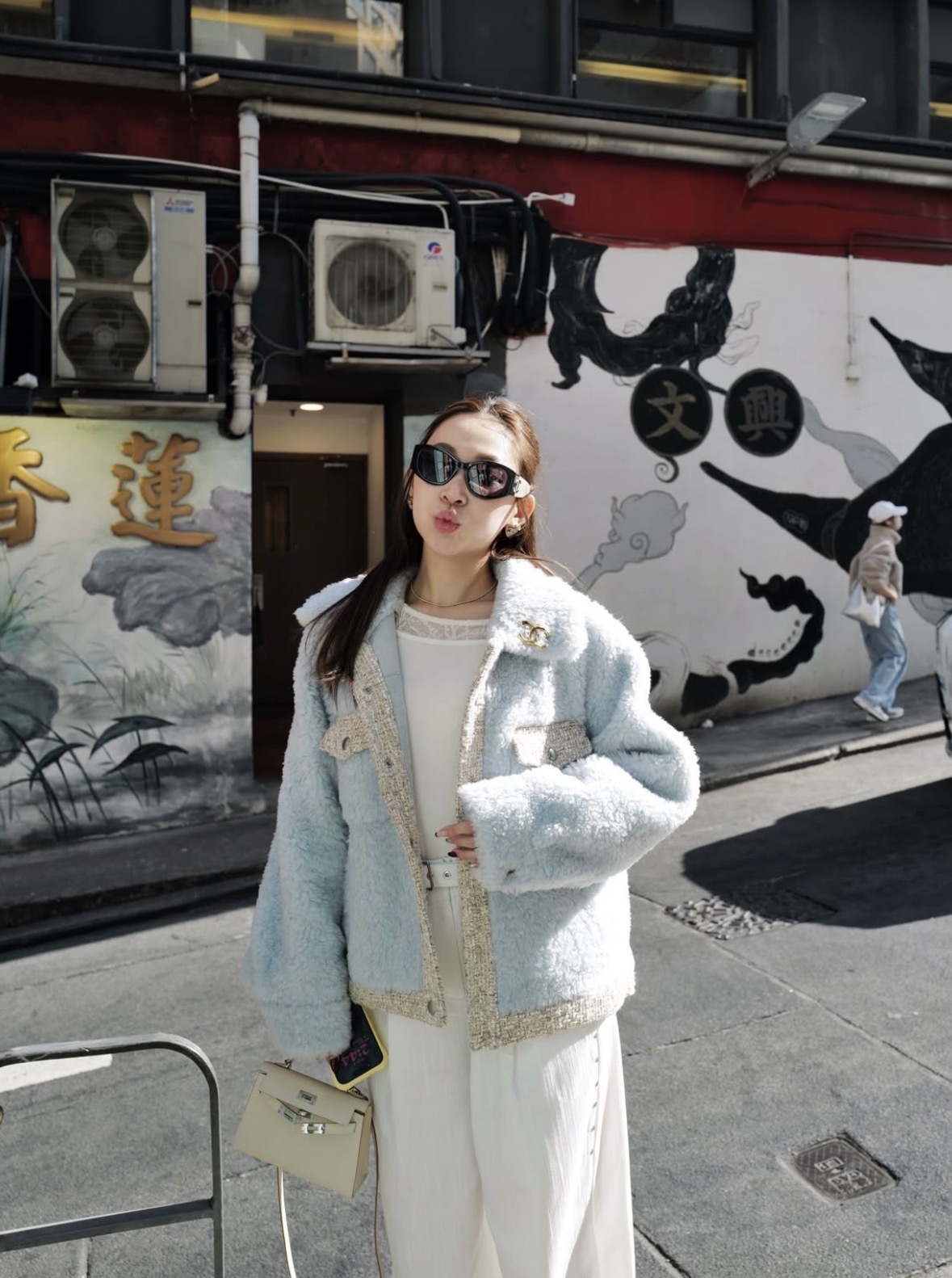 淺粉藍羊毛小香外套