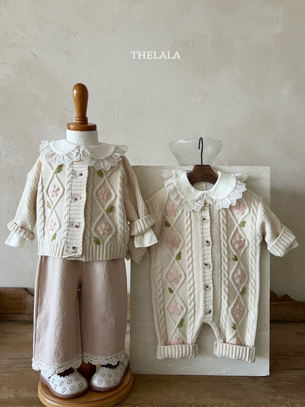 正韓春lalla 小童小花麻花針織外套