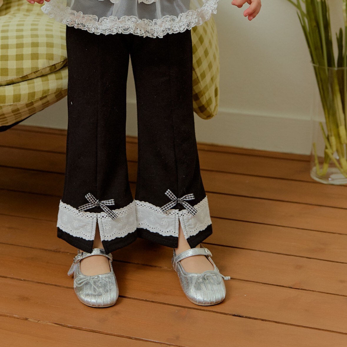 90-130 布蕾小開衩喇叭褲 2色