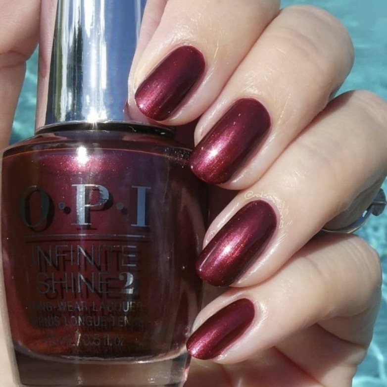 OPI 甲油 - Dressed to the Wines HRM39
