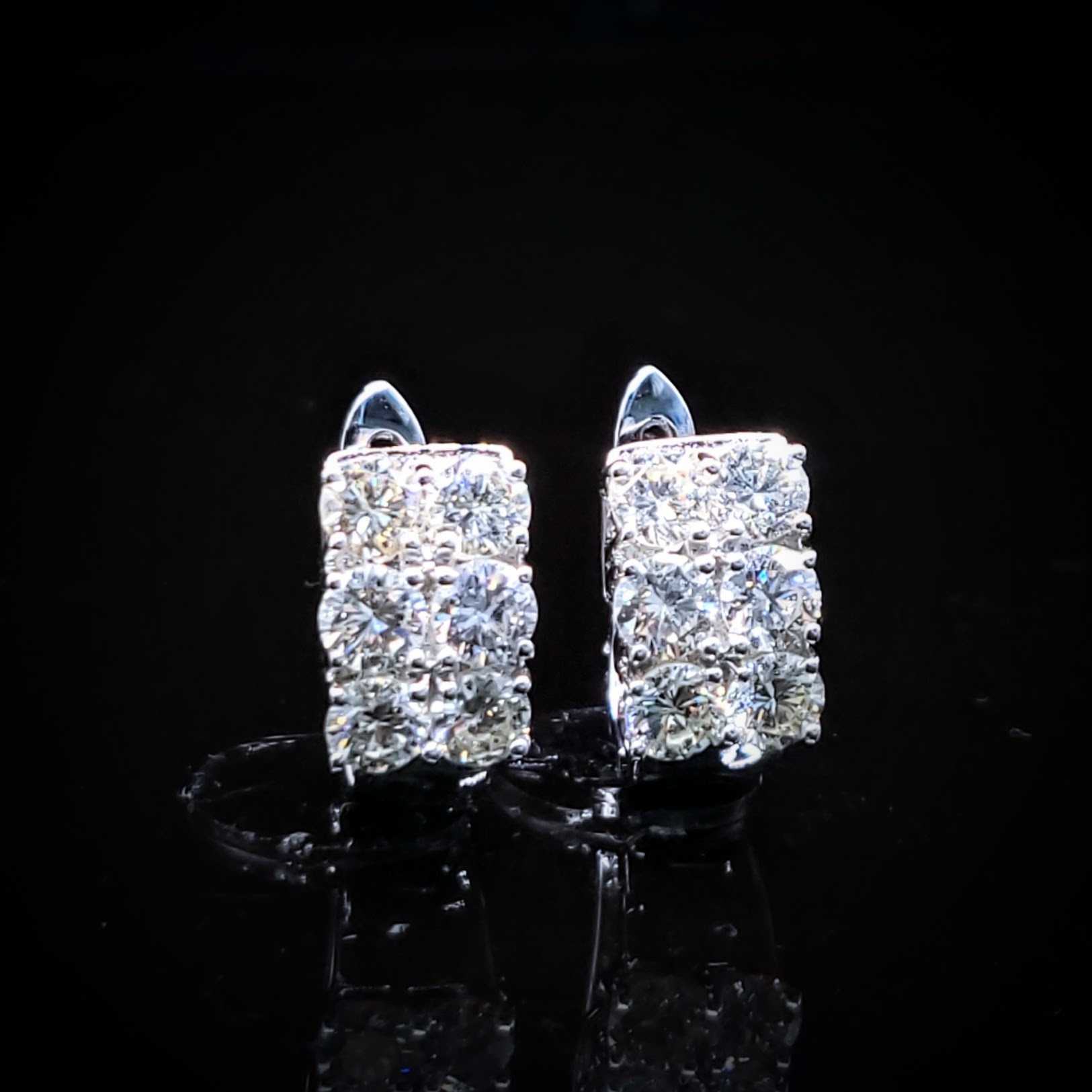 全新18K白金1卡89份鑽石圈耳環