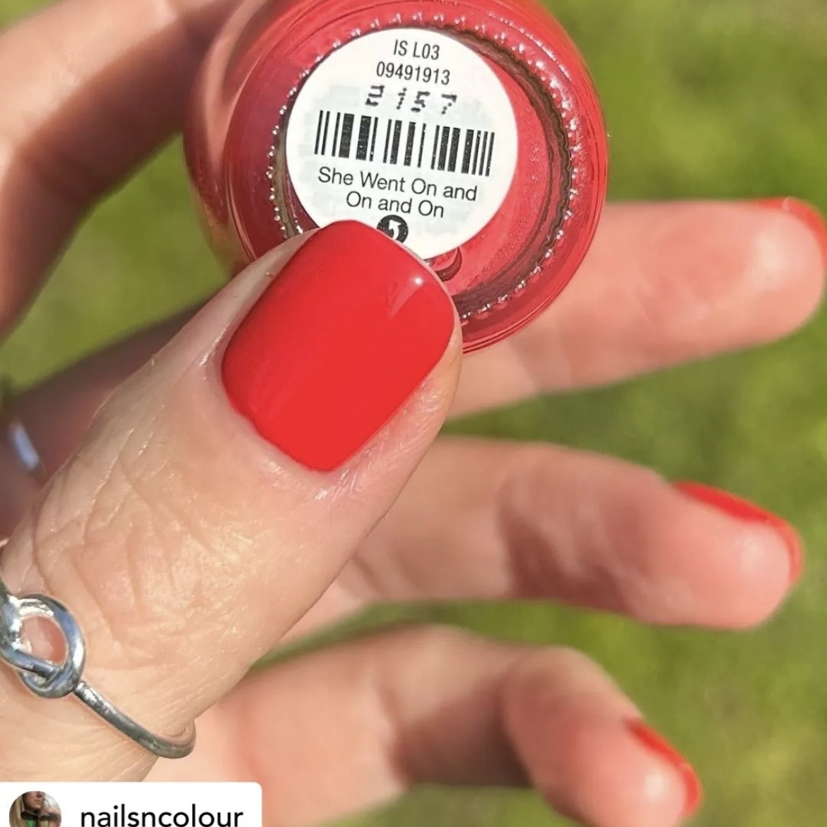 OPI 甲油 - She Went On And On ISL03