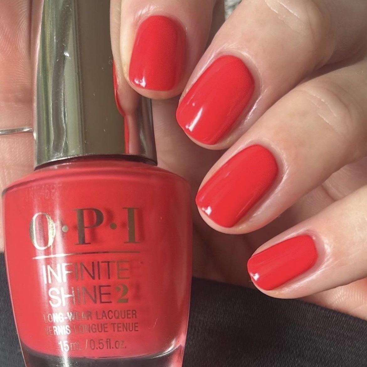 OPI 甲油 - She Went On And On ISL03