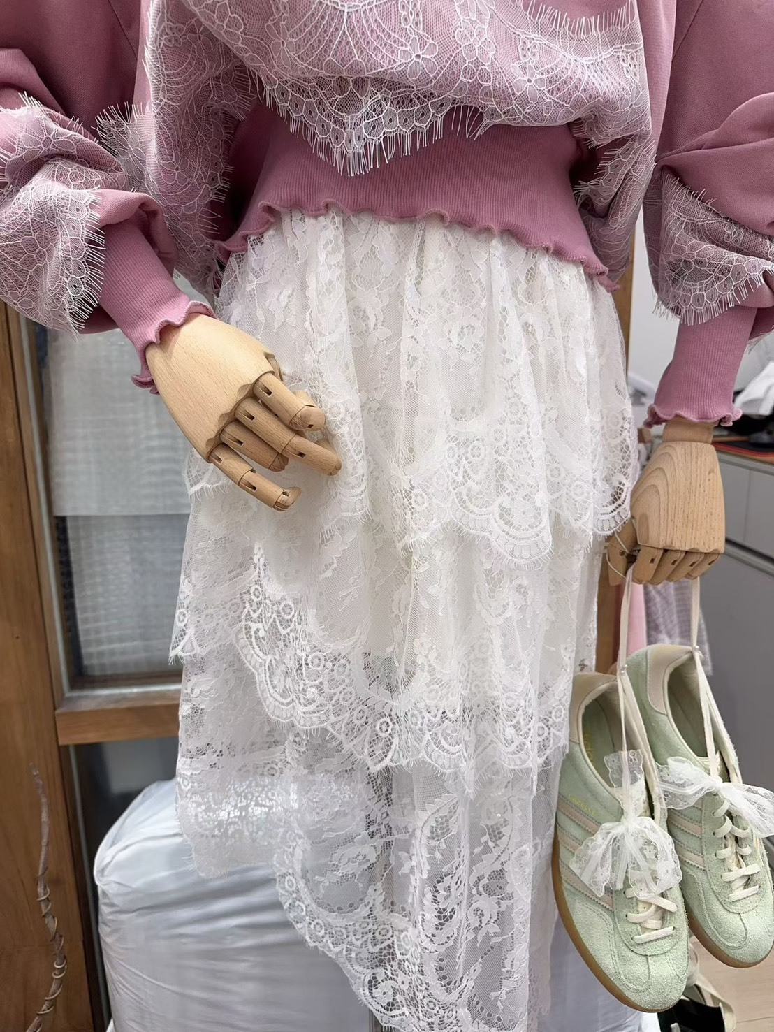 斜擺華麗蕾絲裙