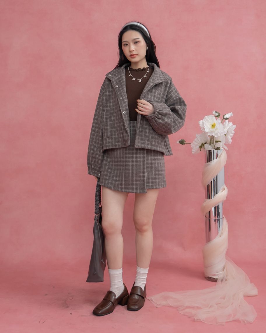 格紋毛呢A字短裙