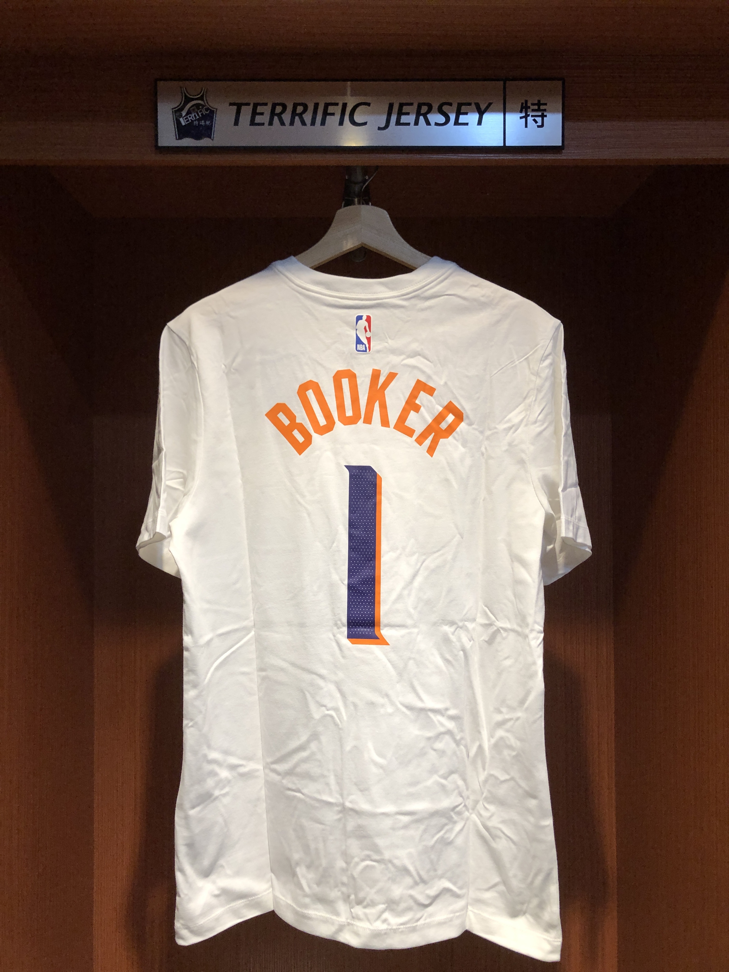 NBA短袖 Devin Booker 鳳凰城太陽白 Association Nike Player Name Tee 棉質 短袖 全新