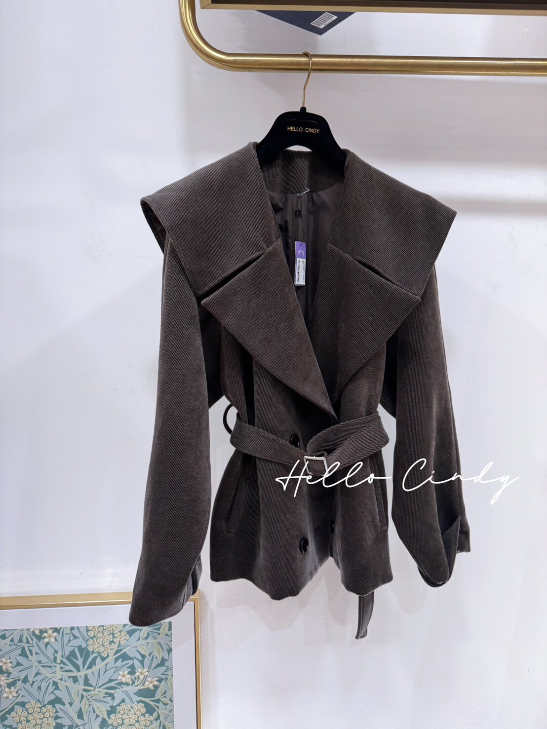 B01118 甜美系大翻領附腰帶大衣外套