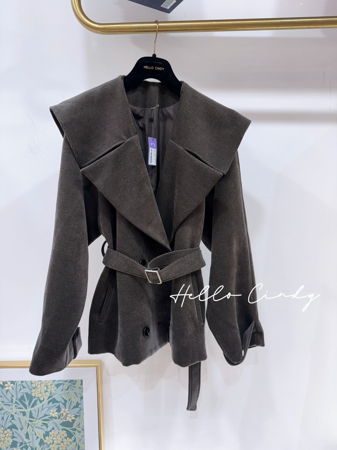 B01118 甜美系大翻領附腰帶大衣外套