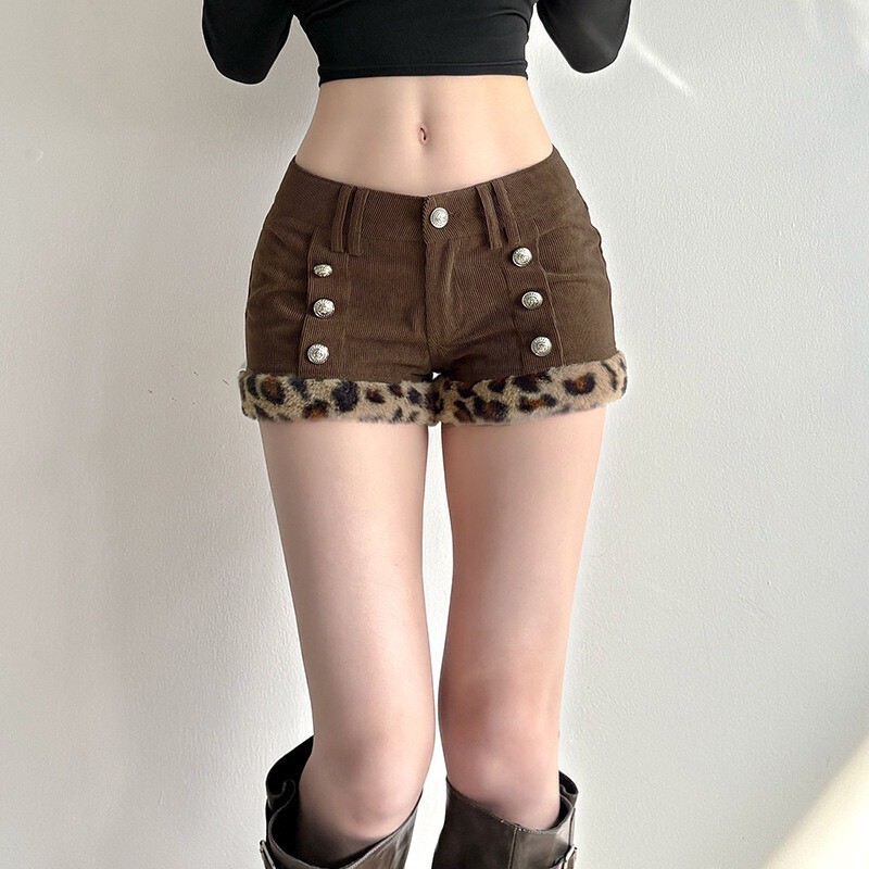 燈芯絨豹紋邊短褲