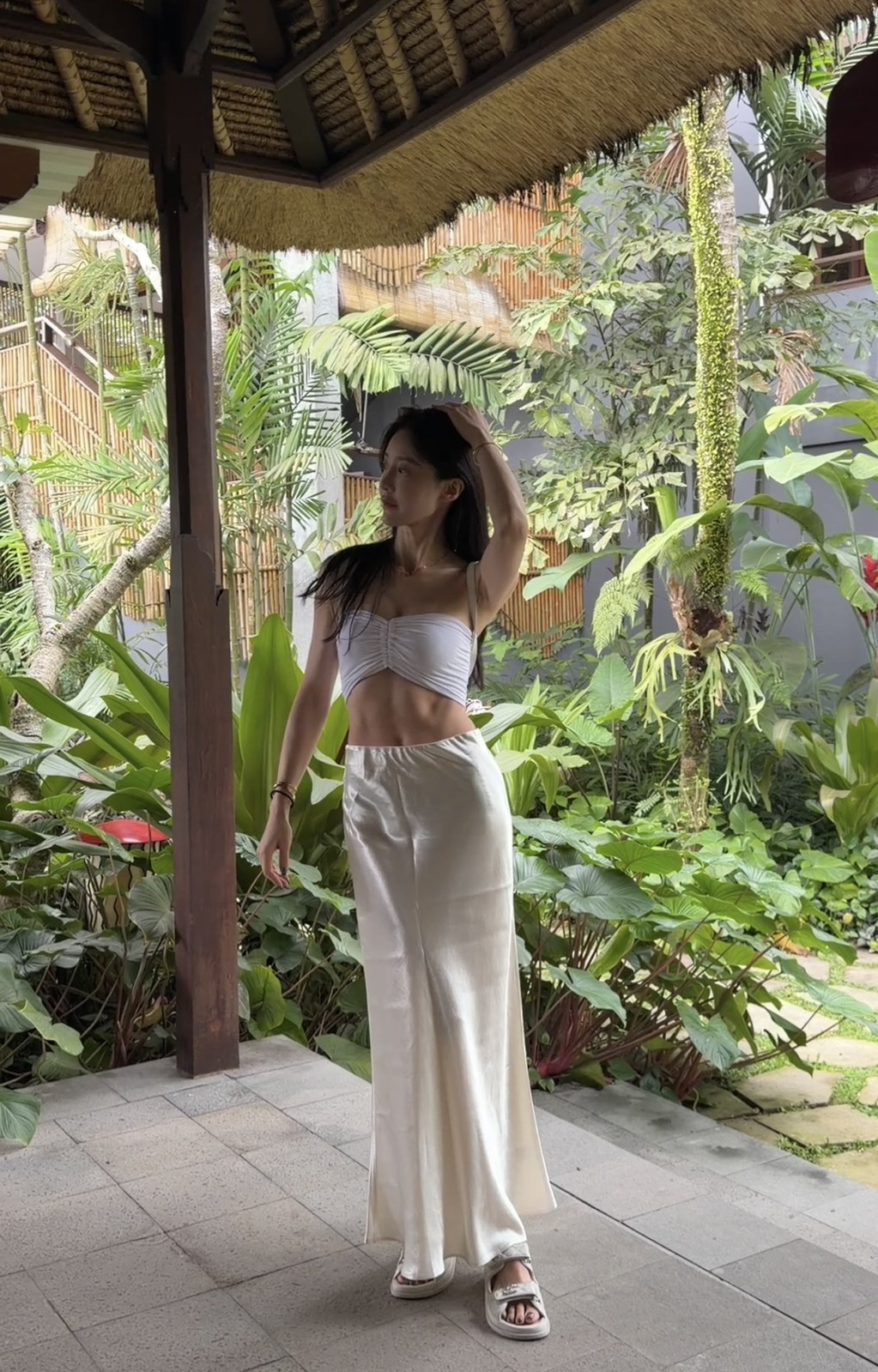 紋理感緞面長裙