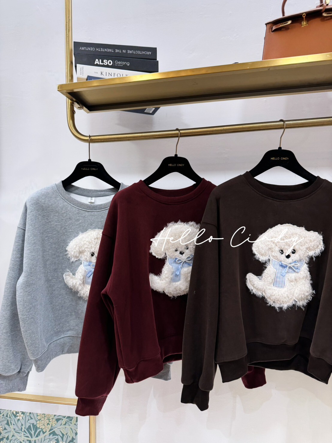 B01141可可愛愛的白色貴賓狗狗大學T