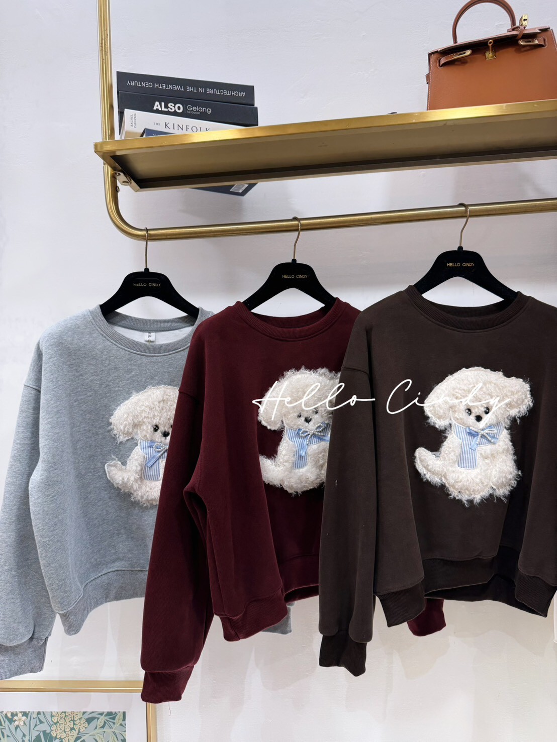 B01141可可愛愛的白色貴賓狗狗大學T