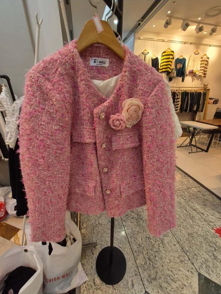 A04 鴨絨 胸40 長22 $699 (一口價)