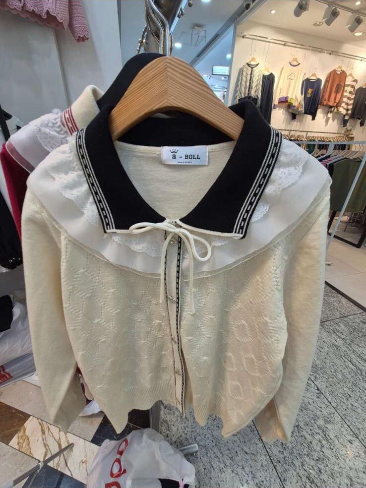 A08 胸36-58 長23 $399 (一口價)