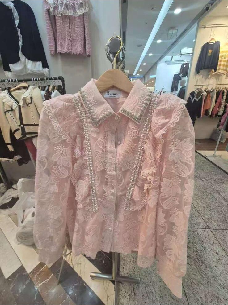 A16 胸42 長24 $999 (一口價)