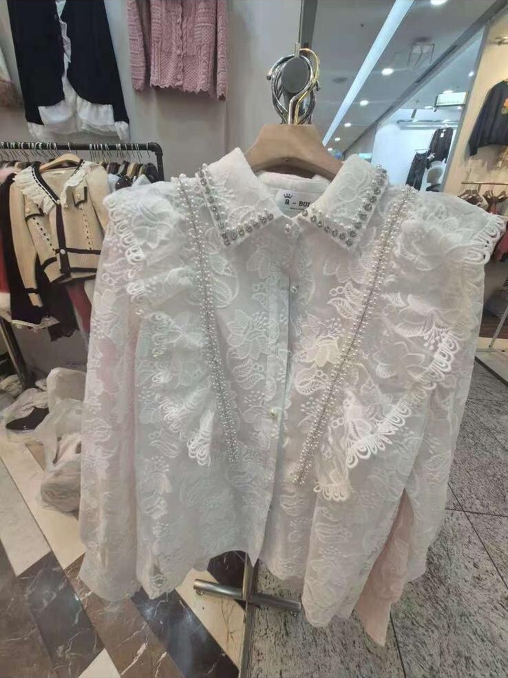 A16 胸42 長24 $999 (一口價)