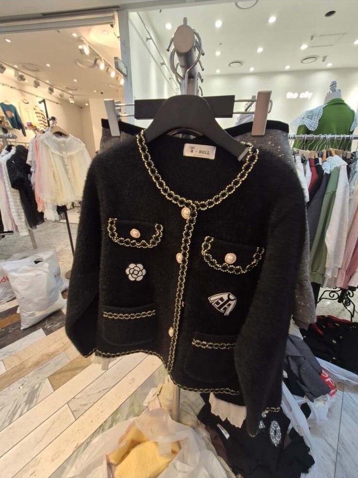 A19 胸42 長21 $469 (一口價)