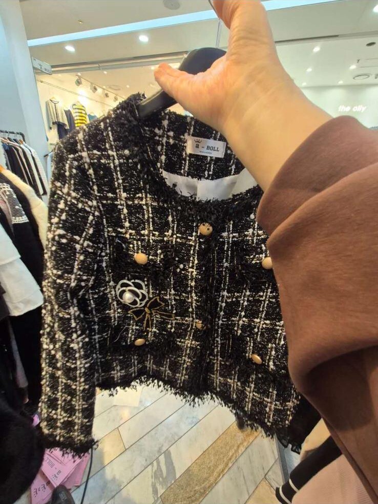 A20 胸38 長20 $489 (一口價)