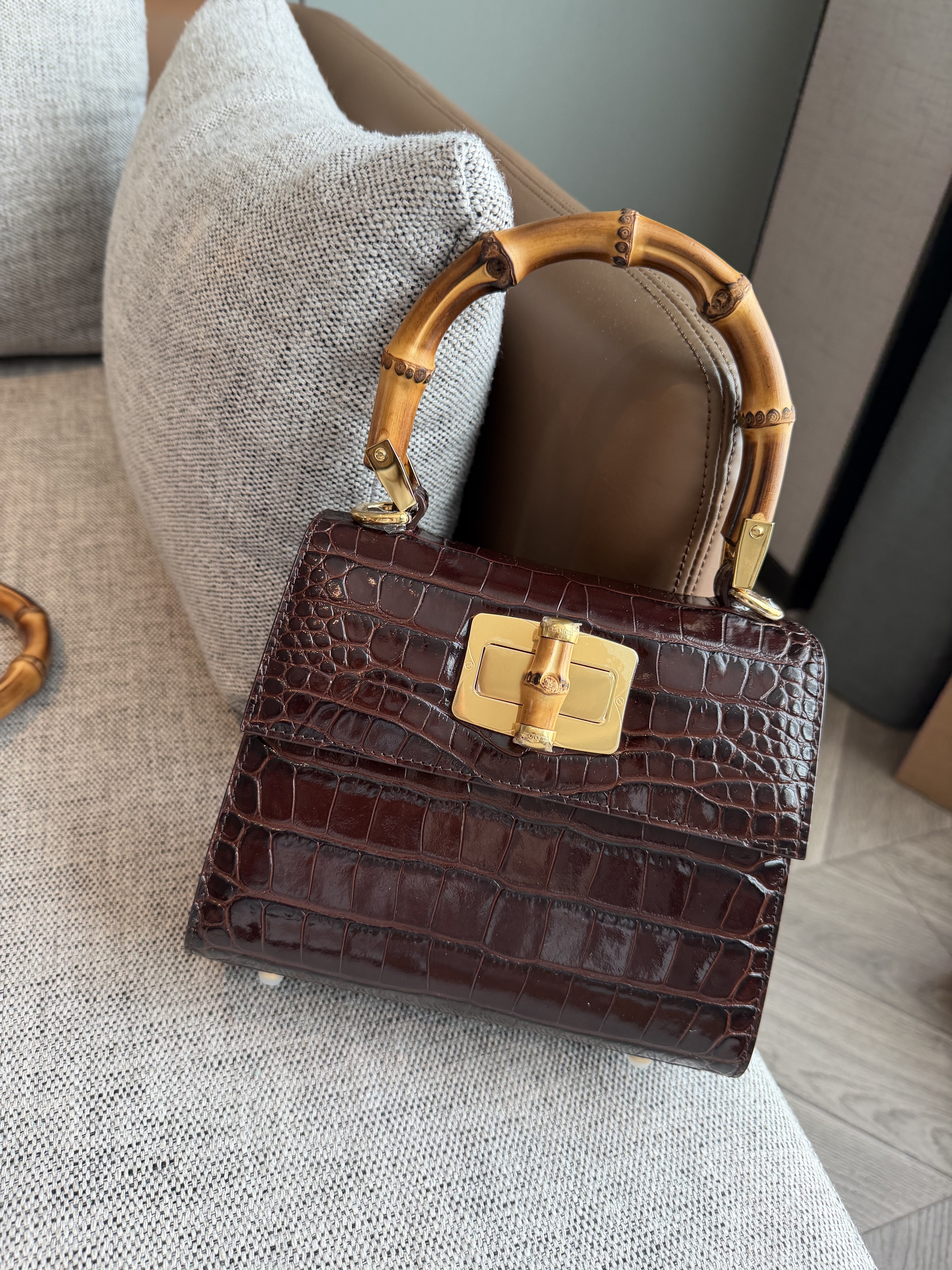 CL01 微瑕不退不換-M