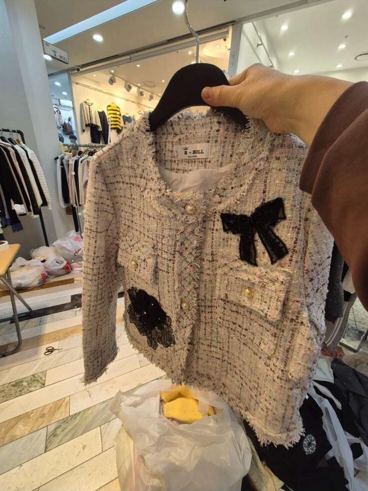 A21 胸38 長20 $509 (一口價)