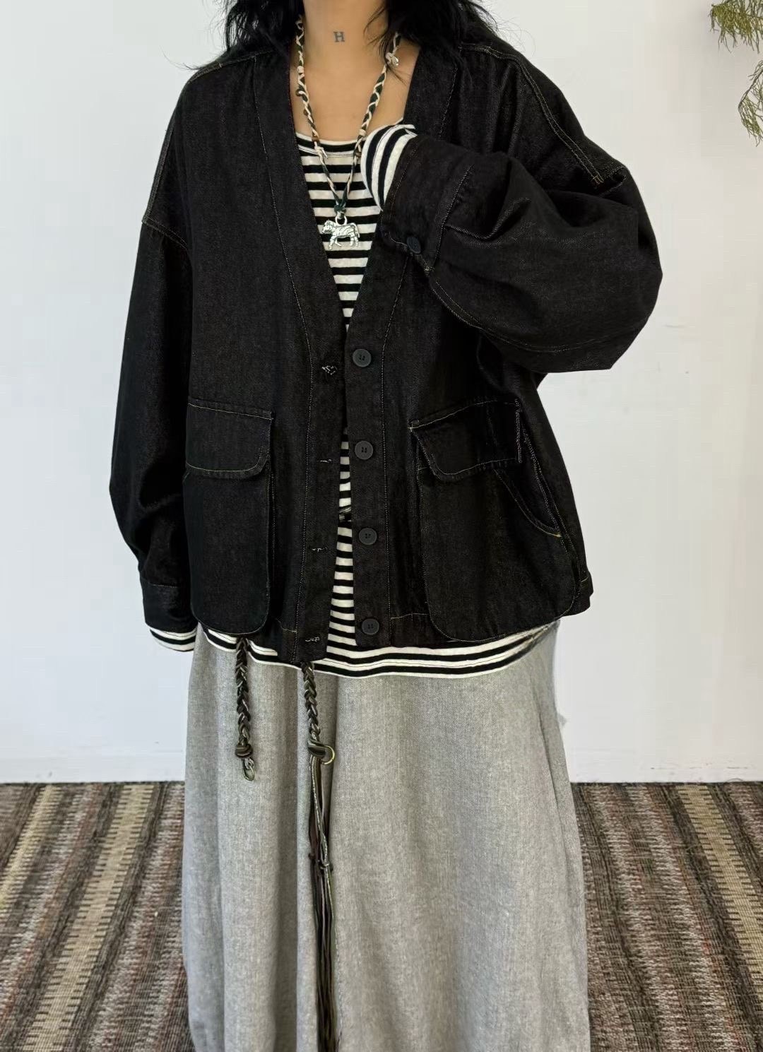 050843 丹寧開襟外套 - 黑色
