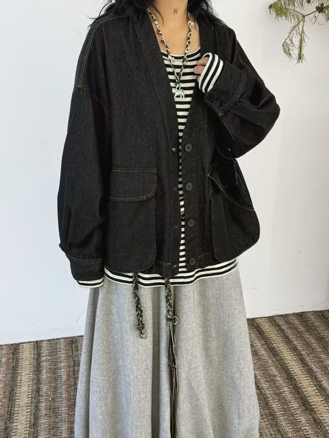050843 丹寧開襟外套 - 黑色