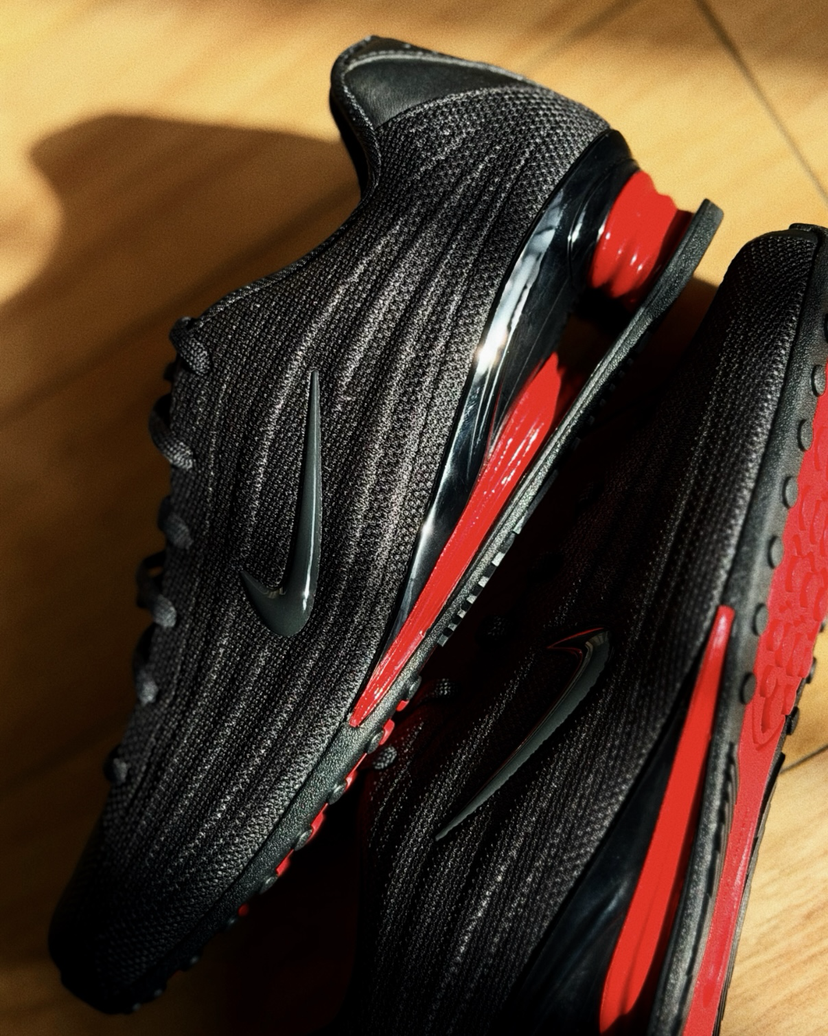 Nike Shox Z 紅黑彈簧鞋 針織鞋面 復古 氣墊 緩震 女鞋 KARINA同款