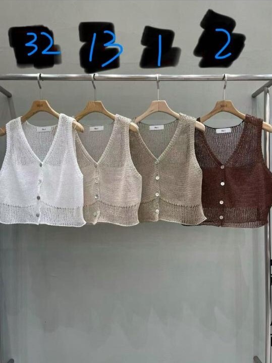 MU04 胸 38-50 長17 $399(一口價)