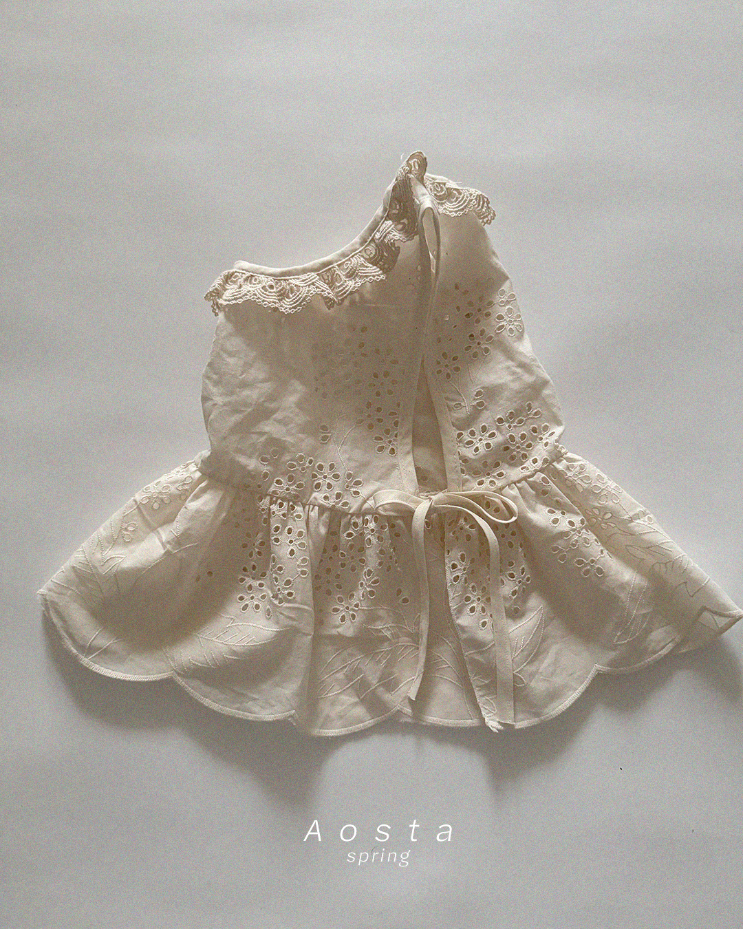 Vienna Lace Blouse