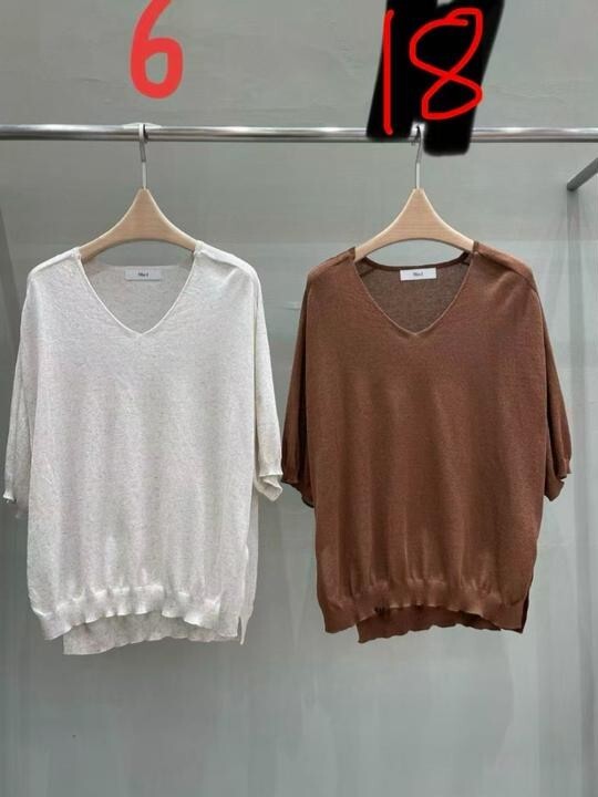 MU20 胸48-60 長25 $399 (一口價)