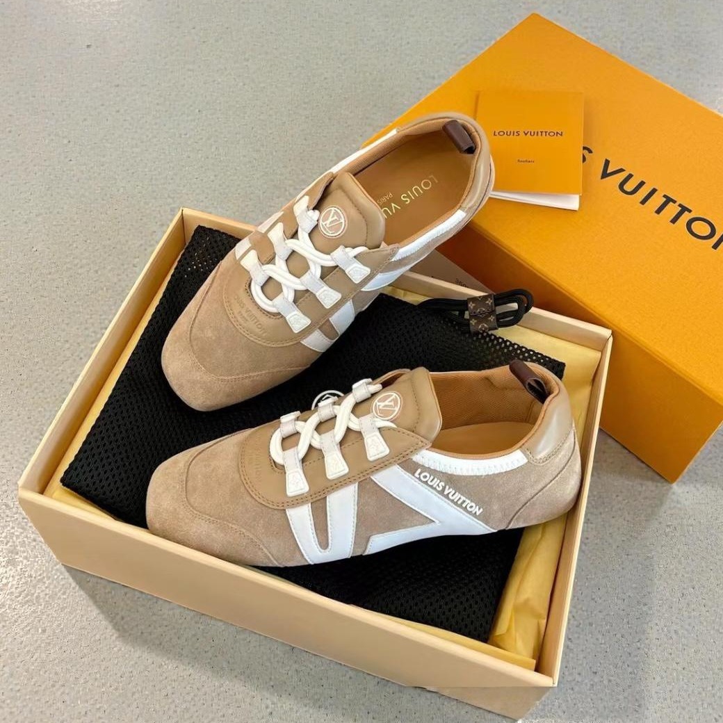 LV Sneakerina芭蕾舞鞋/運動鞋