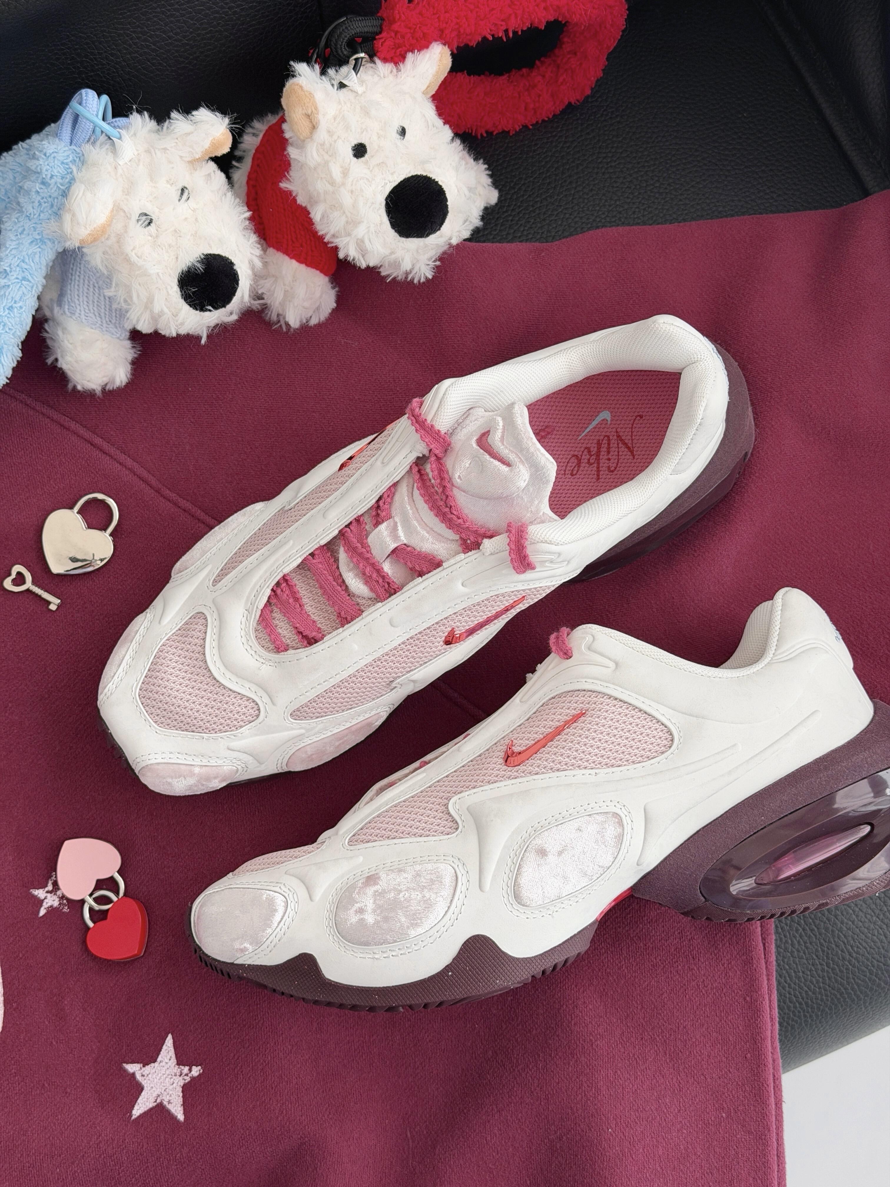 【預購】Nike Air Max Muse SE "Valentine Day" 2026 情人節限定 粉勾 酒紅色 天鵝絨 莓果奶油 IQ1152-666