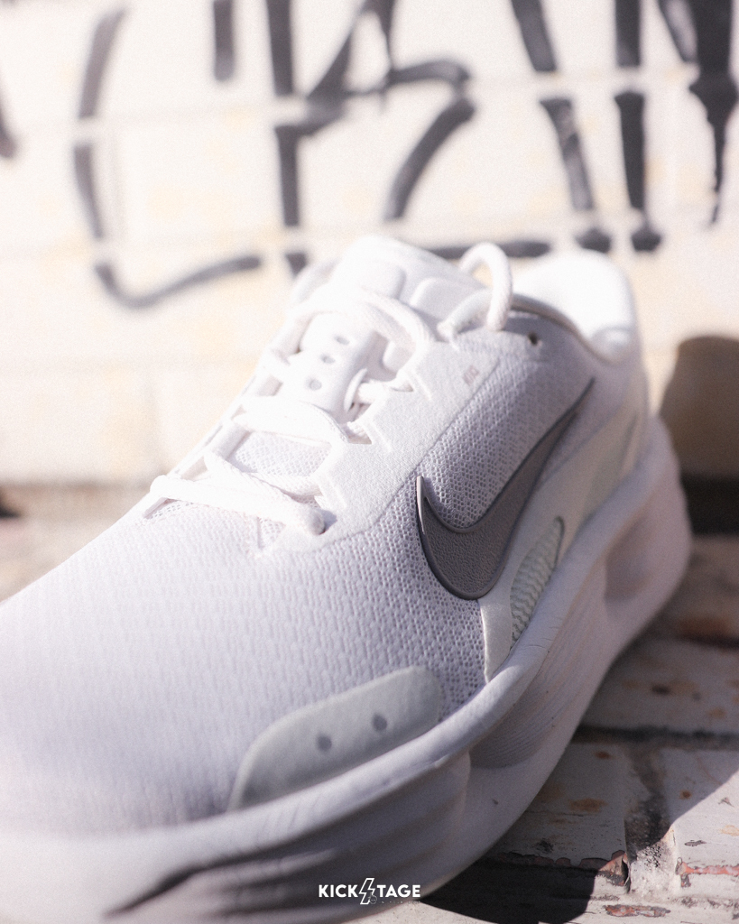 男鞋 NIKE COMFORT RIDE EASYON 白色 緩震 網眼 透氣 慢跑 運動鞋【IF4997-011】