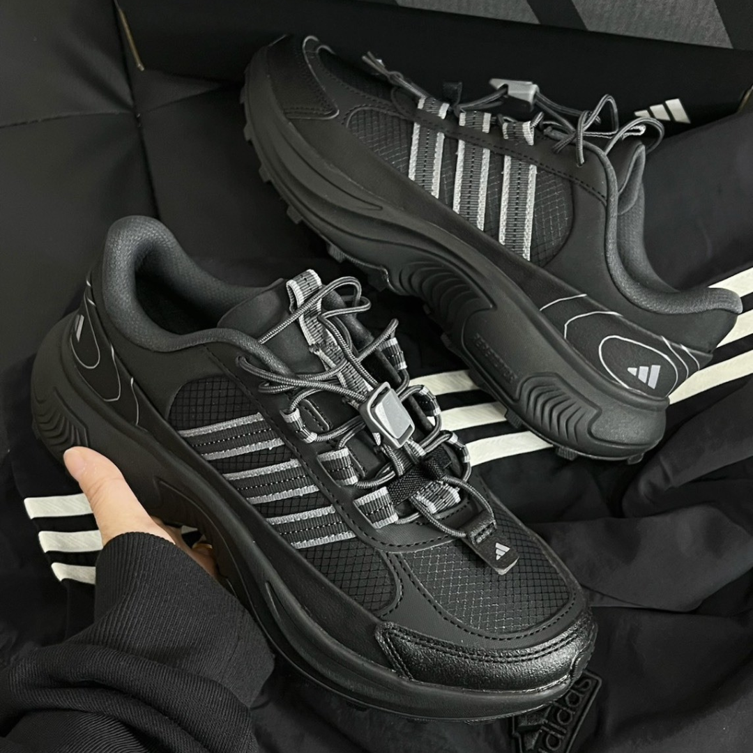 "代購" Adidas Roam Wander 機能風 抽繩 復古 登山鞋 慢跑鞋 黑色 JR7653