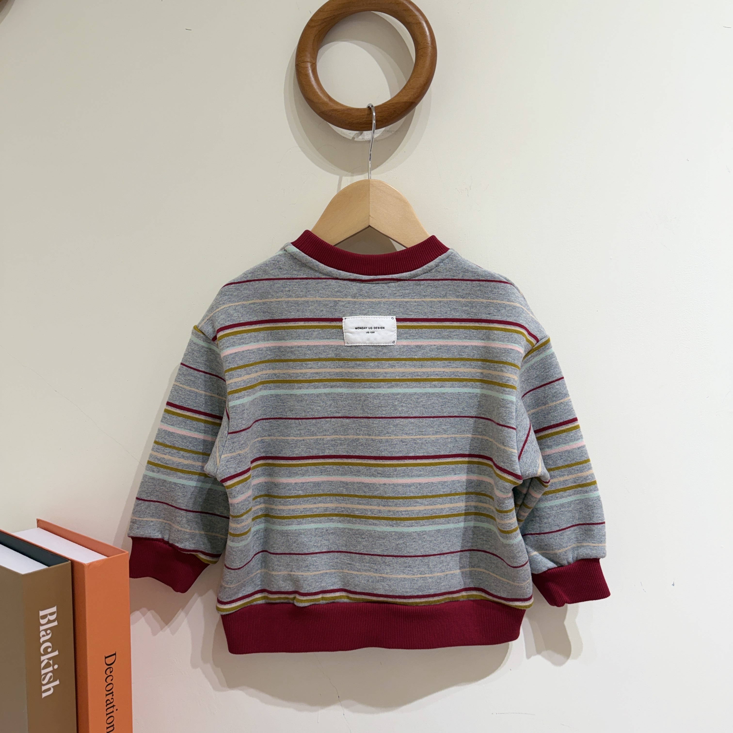 25冬 加絨混色條紋上衣