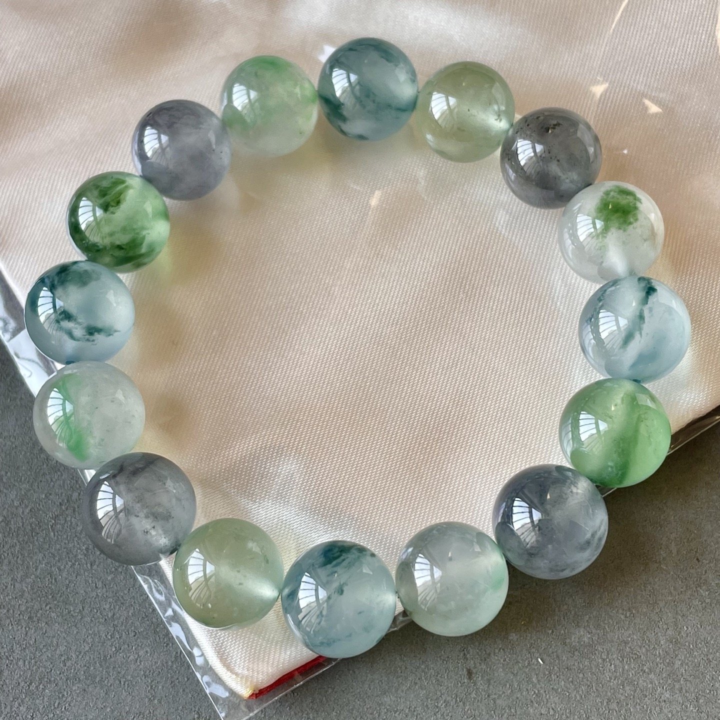 122417 翡翠緬料玻璃種多寶手串 (12.3mm直徑)