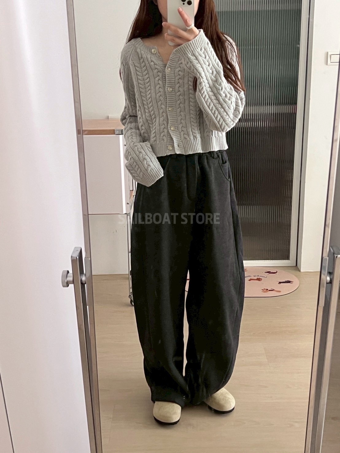 #現貨供應 🇰🇷韓國製 男女都能穿 加絨微彎刀棉褲 2色